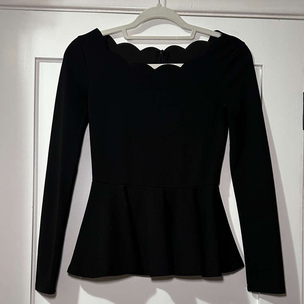 Black Scalloped Neck Women's Longsleeve
